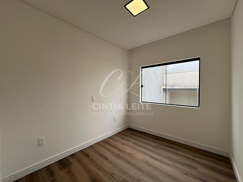 À Venda Sobrado |3 Quartos Sendo 1 Suite| Itacolomi em Balneário Piçarras com Piscina Privativa — foto 15