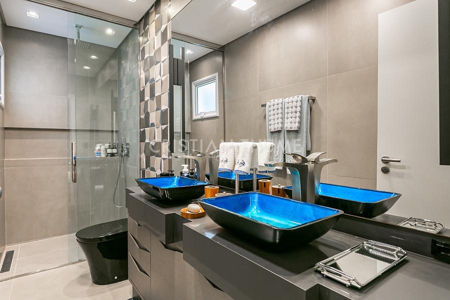 Cobertura Duplex em Jurer�, 2 Su�tes, 2 Vagas, Mobiliada, a 50 m do Mar 14
