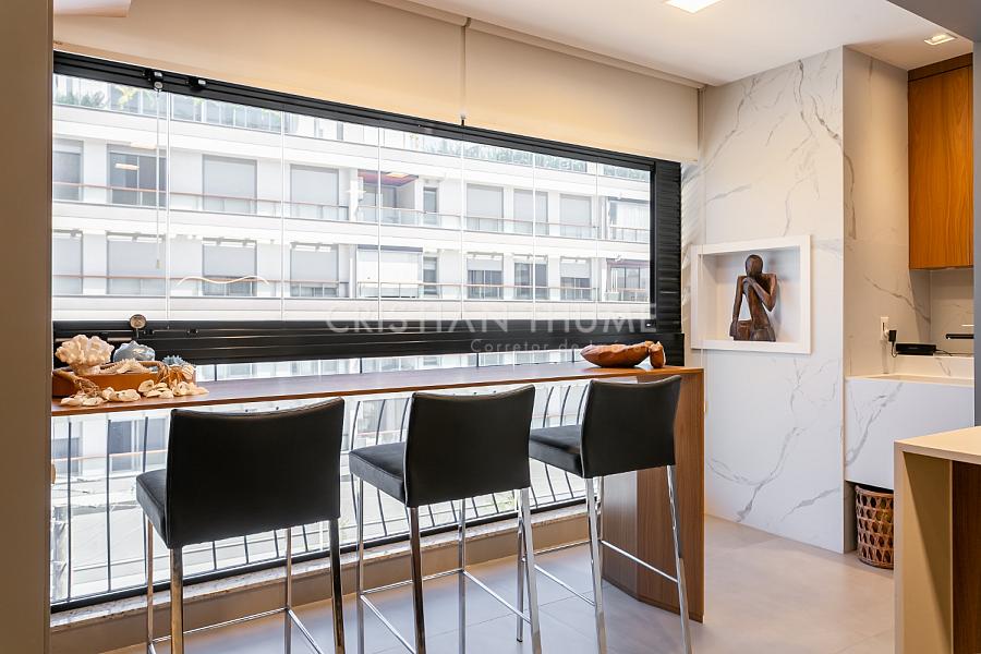 Cobertura Duplex em Jurer�, 2 Su�tes, 2 Vagas, Mobiliada, a 50 m do Mar 3