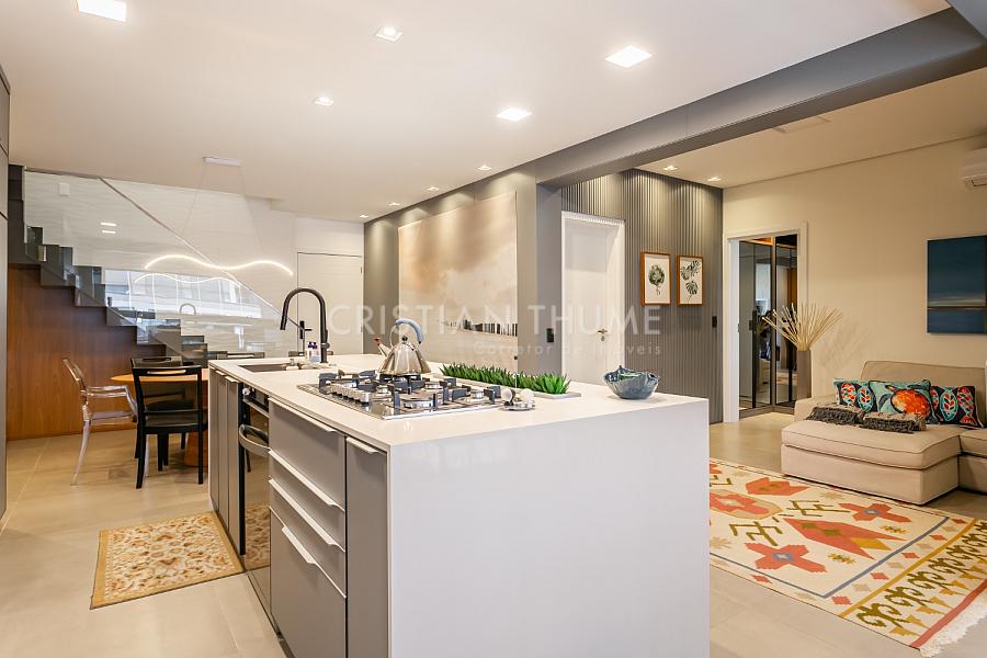 Cobertura Duplex em Jurer�, 2 Su�tes, 2 Vagas, Mobiliada, a 50 m do Mar 9
