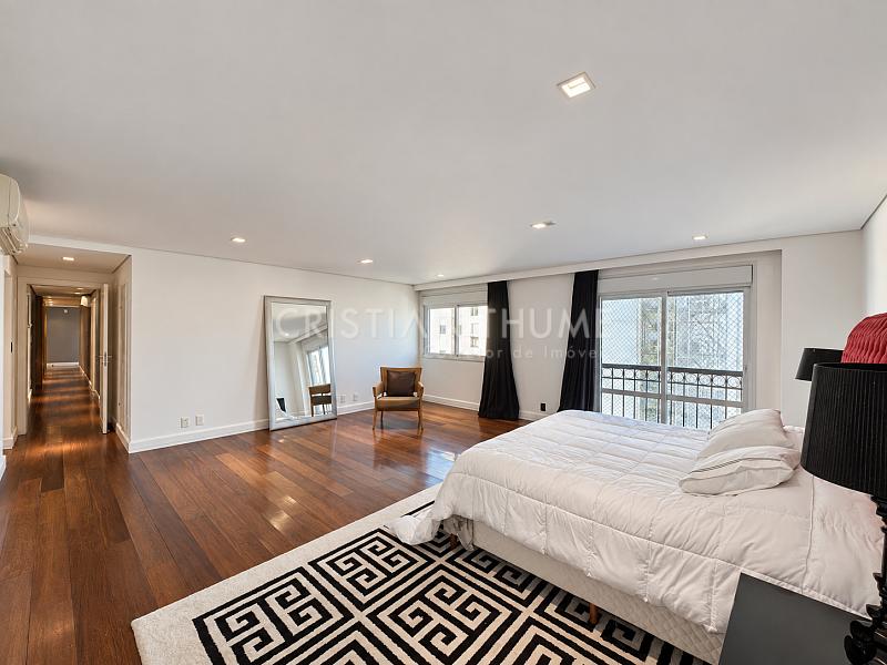 Apartamento na Beira-Mar Norte com vista mar e 3 su�tes | La Perle 14