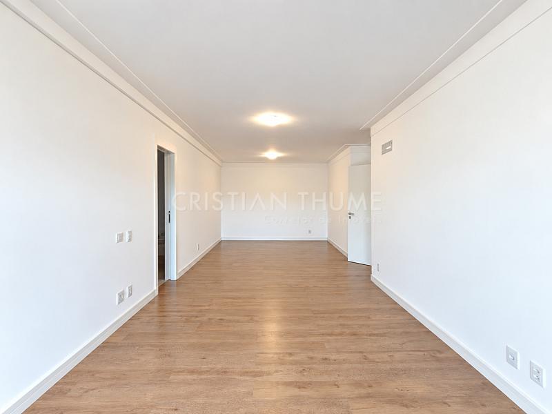 Apartamento na Beira-Mar Norte de Florian�polis com 4 Su�tes, 309 m� e 3 Vagas 9
