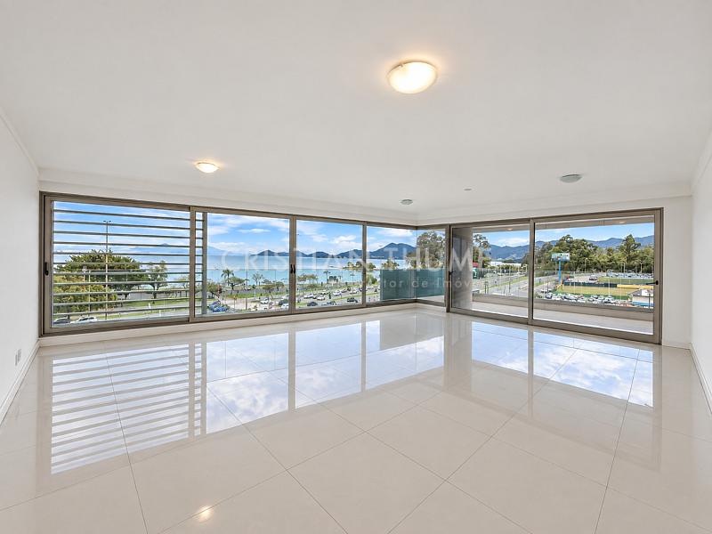 Apartamento na Beira-Mar Norte de Florian�polis com 4 Su�tes, 309 m� e 3 Vagas 1