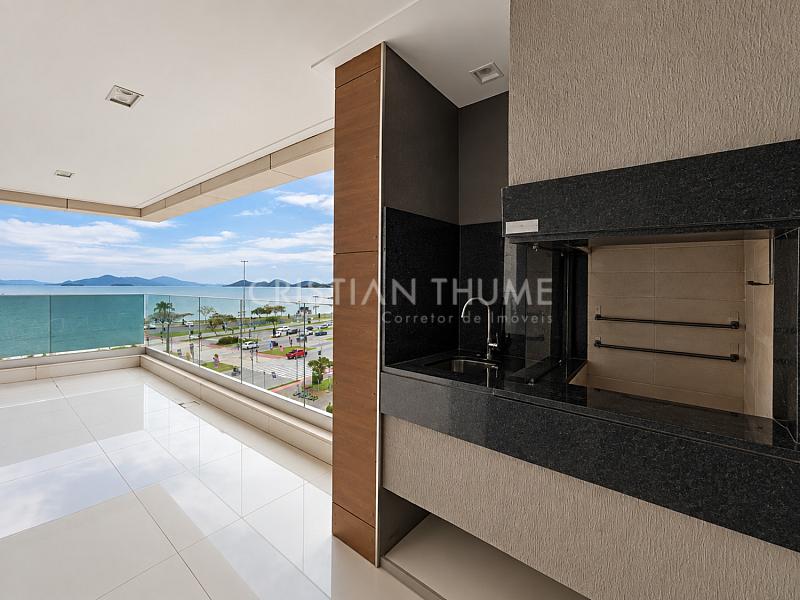 Apartamento na Beira-Mar Norte de Florian�polis com 4 Su�tes, 309 m� e 3 Vagas 6