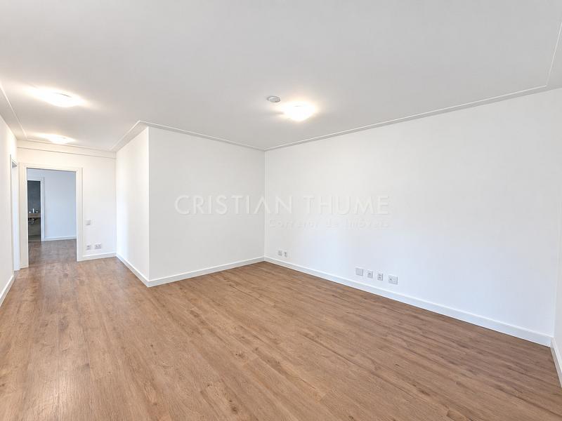 Apartamento na Beira-Mar Norte de Florian�polis com 4 Su�tes, 309 m� e 3 Vagas 14