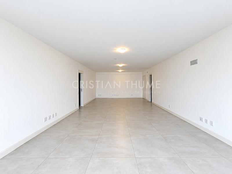 Apartamento na Beira-Mar Norte com 248 m�, 3 su�tes e 3 vagas 5