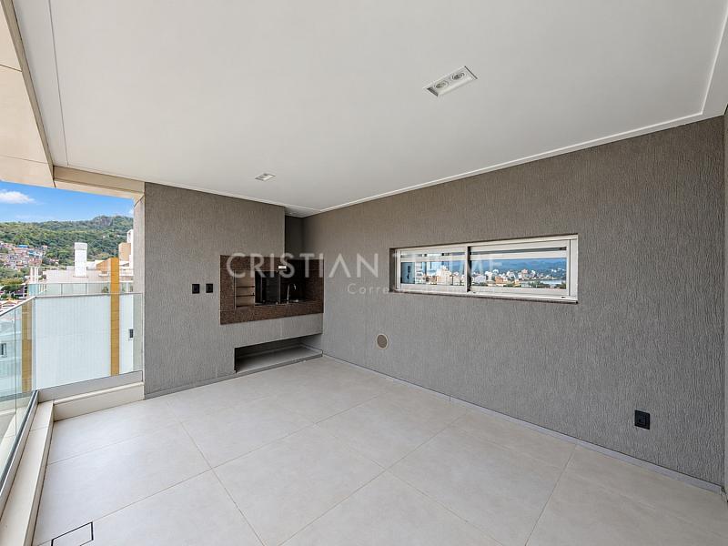 Apartamento na Beira-Mar Norte com 248 m�, 3 su�tes e 3 vagas 6