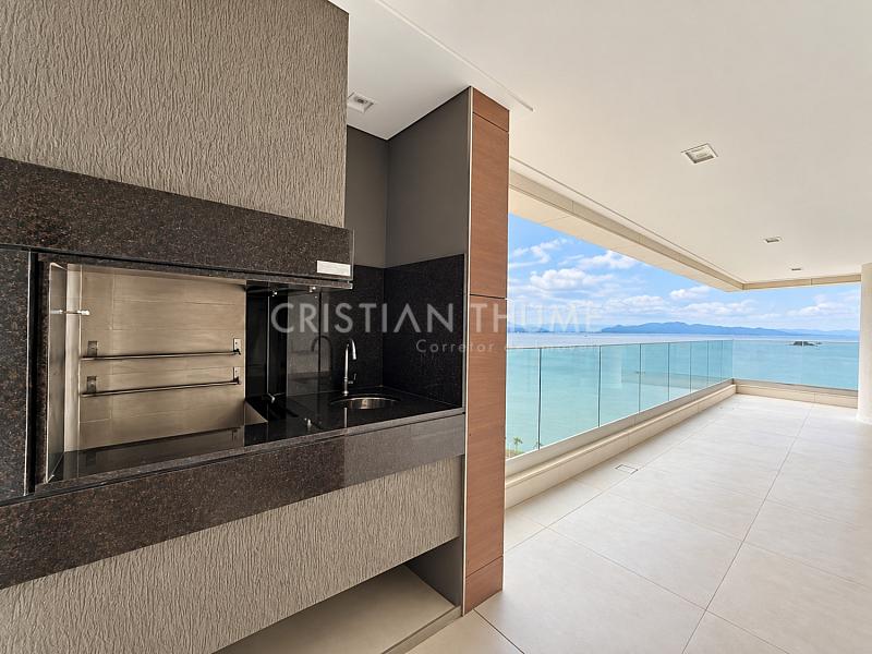 Apartamento na Beira-Mar Norte de Florian�polis com 4 Su�tes, 308 m� e 3 Vagas 7