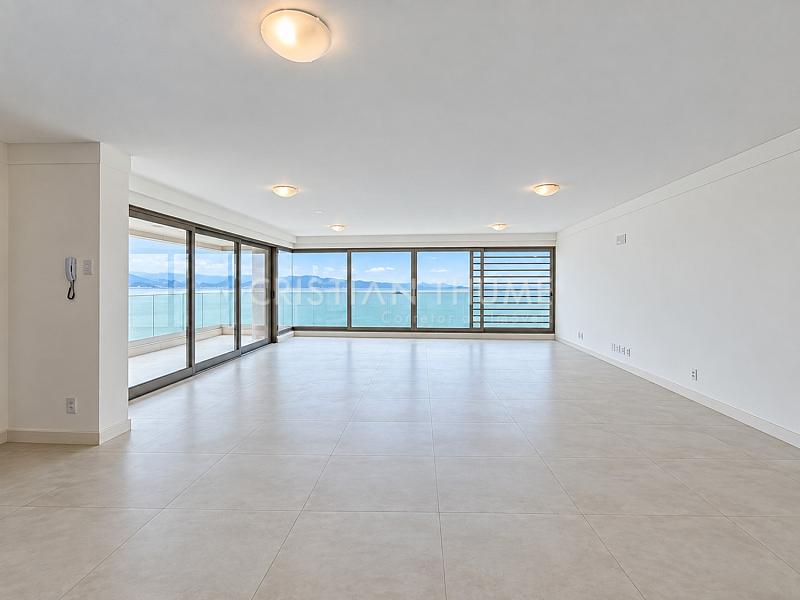Apartamento na Beira-Mar Norte de Florian�polis com 4 Su�tes, 308 m� e 3 Vagas 9