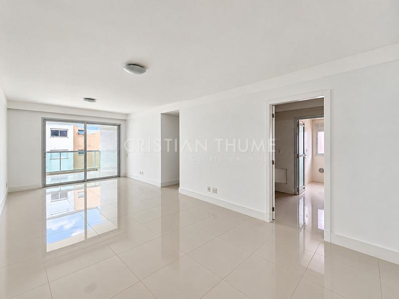 Apartamento na Agron�mica com 3 dormit�rios e lazer completo 6