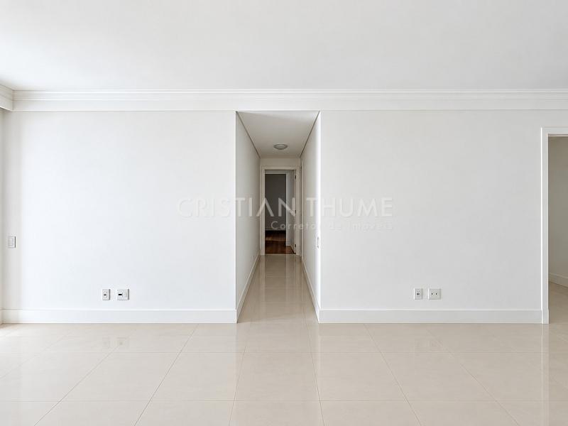 Apartamento na Agron�mica com 3 dormit�rios e lazer completo 8
