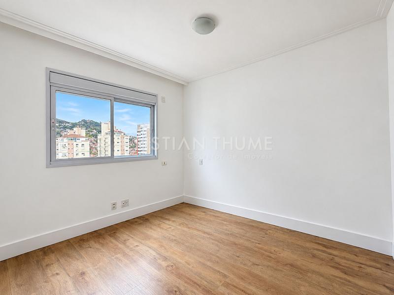 Apartamento na Agron�mica com 3 dormit�rios e lazer completo 14
