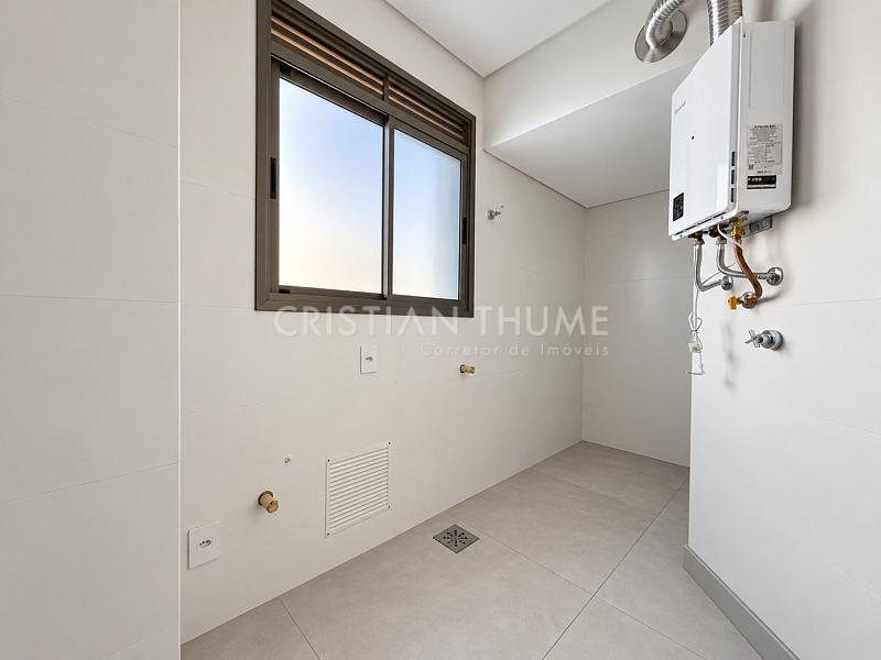 Apartamento novo com 3 su�tes na Avenida Trompowsky, Centro de Florian�polis 20