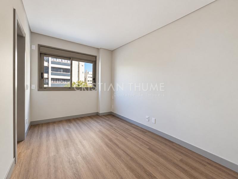 Apartamento novo com 3 su�tes na Avenida Trompowsky, Centro de Florian�polis 23