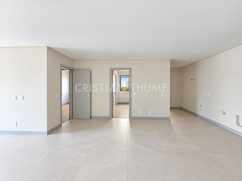 Apartamento novo com 3 su�tes na Avenida Trompowsky, Centro de Florian�polis 9