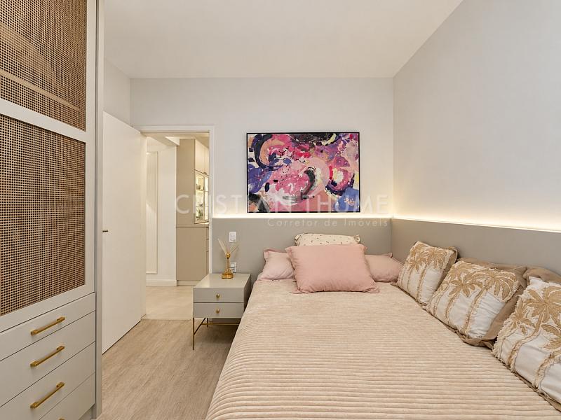 Apartamento 130m�, 3 su�tes, 2 vagas no Condom�nio Saint Laurent - Florian�polis 32