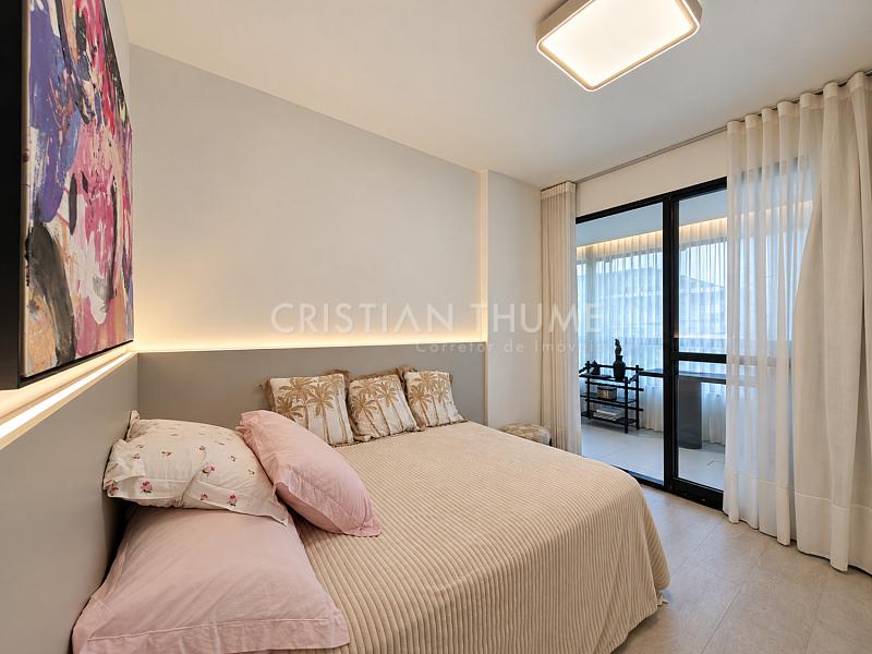 Apartamento 130m�, 3 su�tes, 2 vagas no Condom�nio Saint Laurent - Florian�polis 39