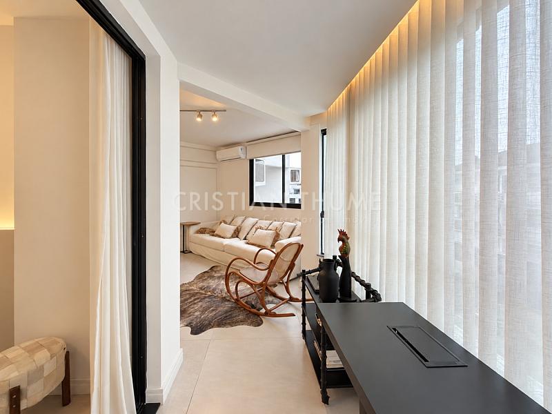 Apartamento 130m�, 3 su�tes, 2 vagas no Condom�nio Saint Laurent - Florian�polis 40