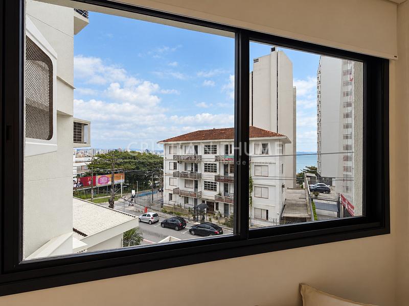 Apartamento 130m�, 3 su�tes, 2 vagas no Condom�nio Saint Laurent - Florian�polis 10