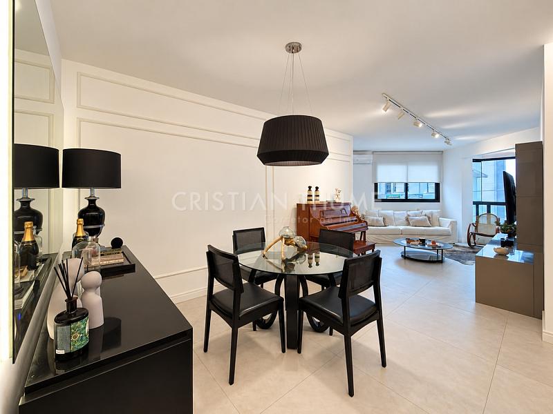 Apartamento 130m�, 3 su�tes, 2 vagas no Condom�nio Saint Laurent - Florian�polis 14