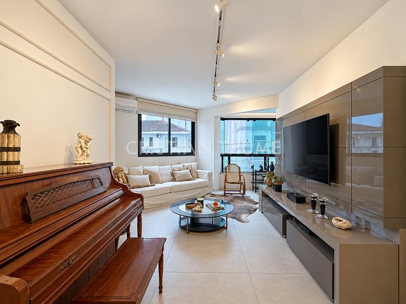 Apartamento 130m�, 3 su�tes, 2 vagas no Condom�nio Saint Laurent - Florian�polis 18