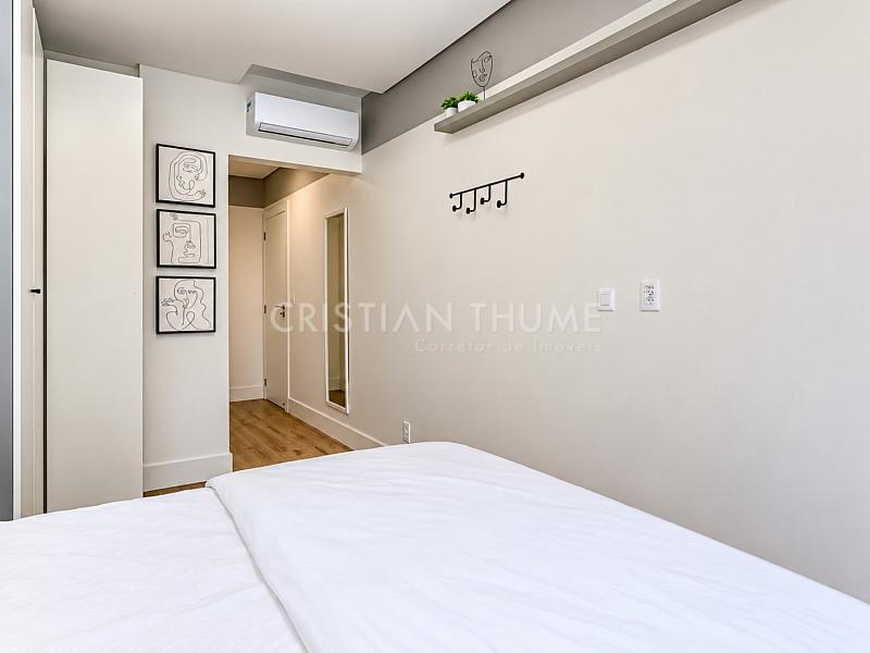 Apartamento com 3 su�tes e 2 vagas a 150 m do mar em Jurer� Internacional 12
