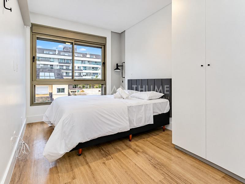 Apartamento com 3 su�tes e 2 vagas a 150 m do mar em Jurer� Internacional 16