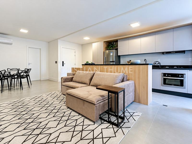 Apartamento com 3 su�tes e 2 vagas a 150 m do mar em Jurer� Internacional 1