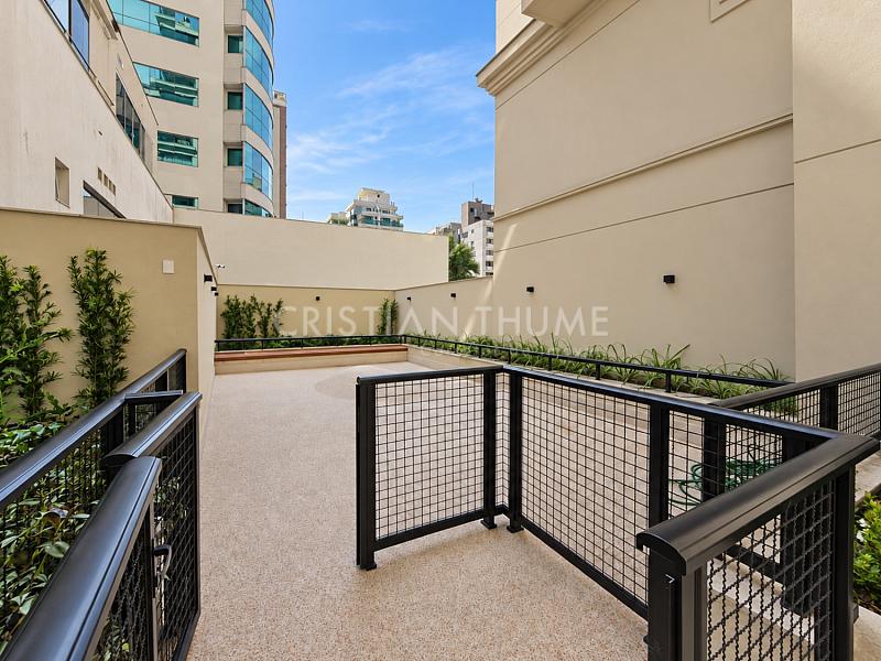 Apartamento novo com 3 su�tes na Avenida Trompowsky, Centro de Florian�polis 55