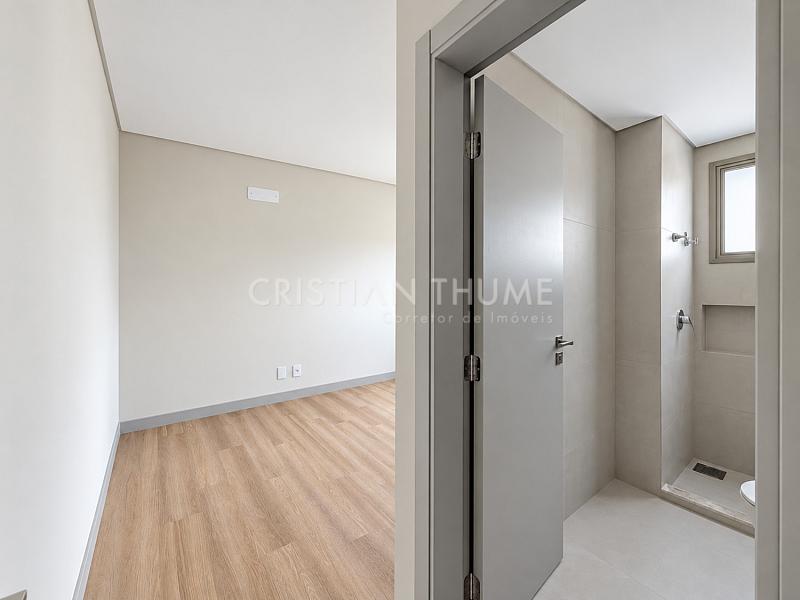 Apartamento novo com 3 su�tes na Avenida Trompowsky, Centro de Florian�polis 37