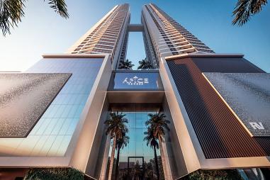 POUCOS METROS DO MAR