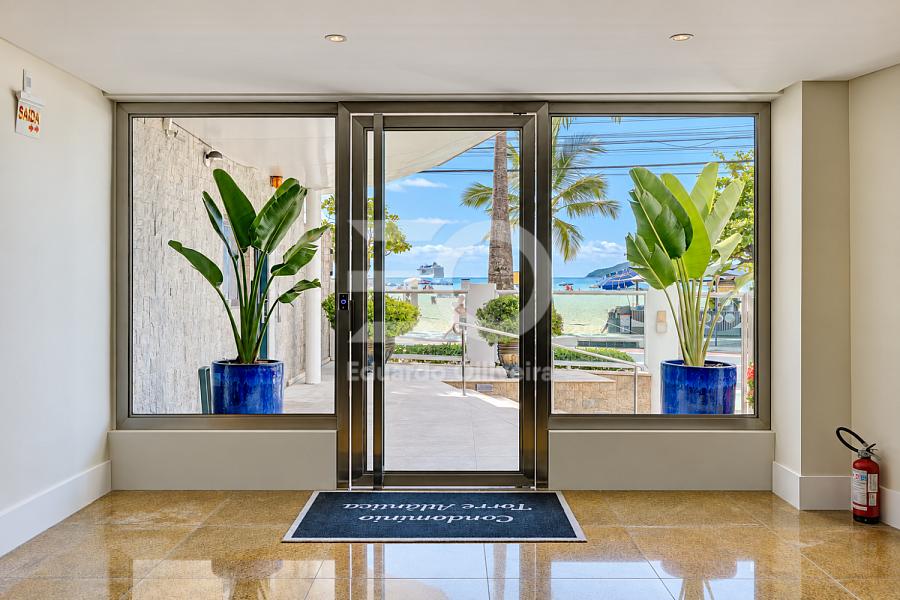Apartamento mobiliado frente mar para loca��o anual no Torre Atl�ntica | 1 su�te + 2 dormit�rios 18