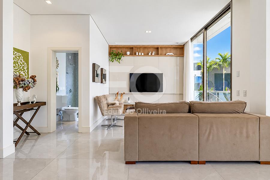 Casa mobiliada � venda no Porto Riviera, Praia Brava | 3 su�tes e 4 vagas 6