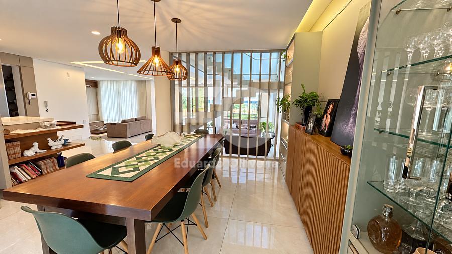Casa mobiliada � venda no Porto Riviera, Praia Brava | 3 su�tes e 4 vagas 9