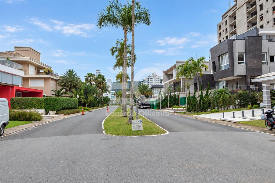 Casa mobiliada � venda no Porto Riviera, Praia Brava | 3 su�tes e 4 vagas 31