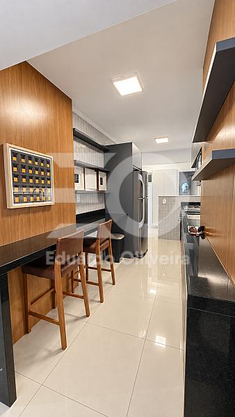 Apartamento com 2 su�tes e 2 vagas no Edif�cio Internacional | Avenida Atl�ntica 8
