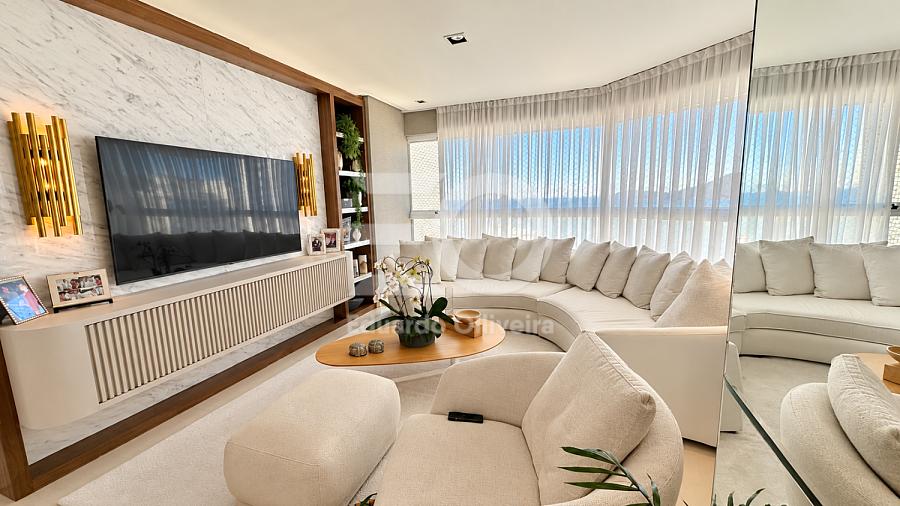 Cobertura duplex com vista para o mar e piscina privativa no Costa Allegra � Balne�rio Cambori� 2