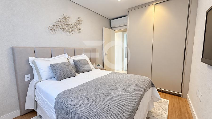Cobertura duplex com vista para o mar e piscina privativa no Costa Allegra � Balne�rio Cambori� 24