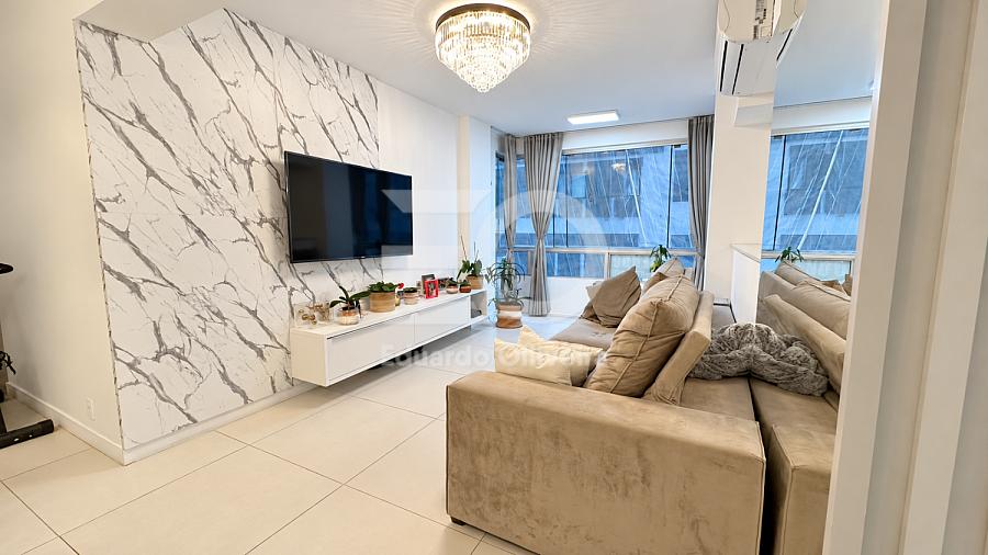 Apartamento � venda no Itamaraty em Balne�rio Cambori�, com 3 quartos e vista mar 2