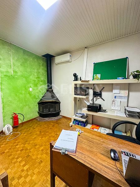 Casa com 2 pavimentos no Universitário! — foto 12