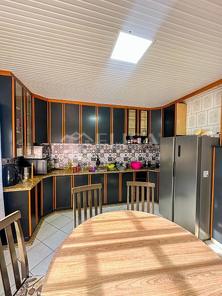 Casa com 2 pavimentos no Universitário! — foto 21