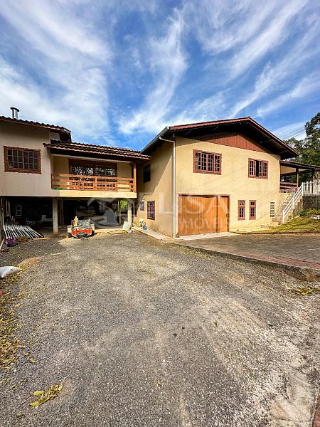 Casa com 2 pavimentos no Universitário! — foto 9