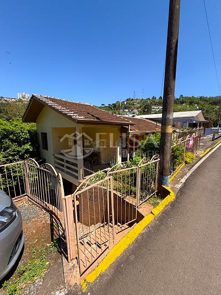 Casa com Porão no Farroupilha! — foto 2