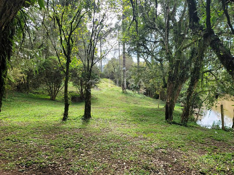 Chácara Luxuosa na Linha XV de Novembro! — foto 28