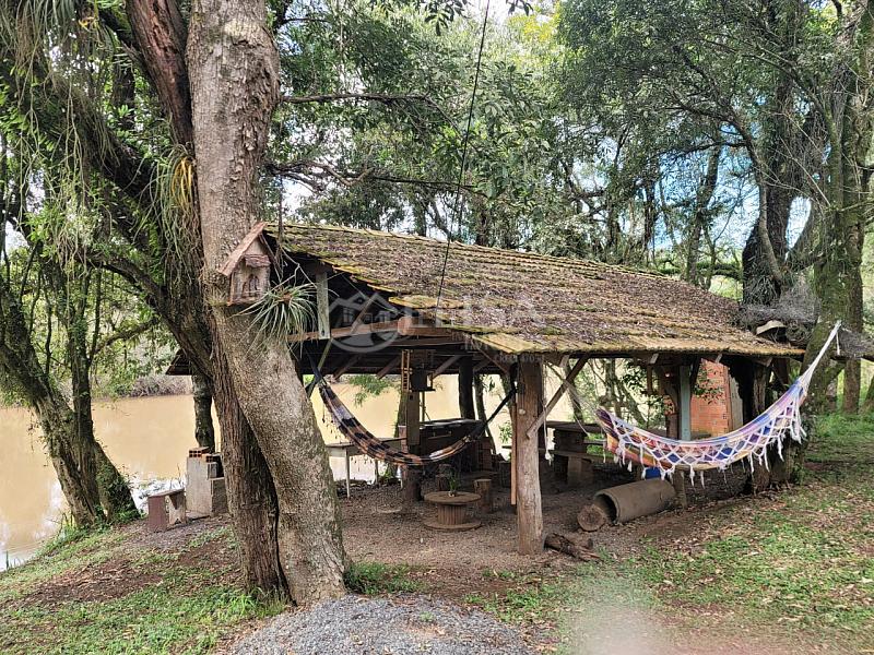 Chácara Luxuosa na Linha XV de Novembro! — foto 29