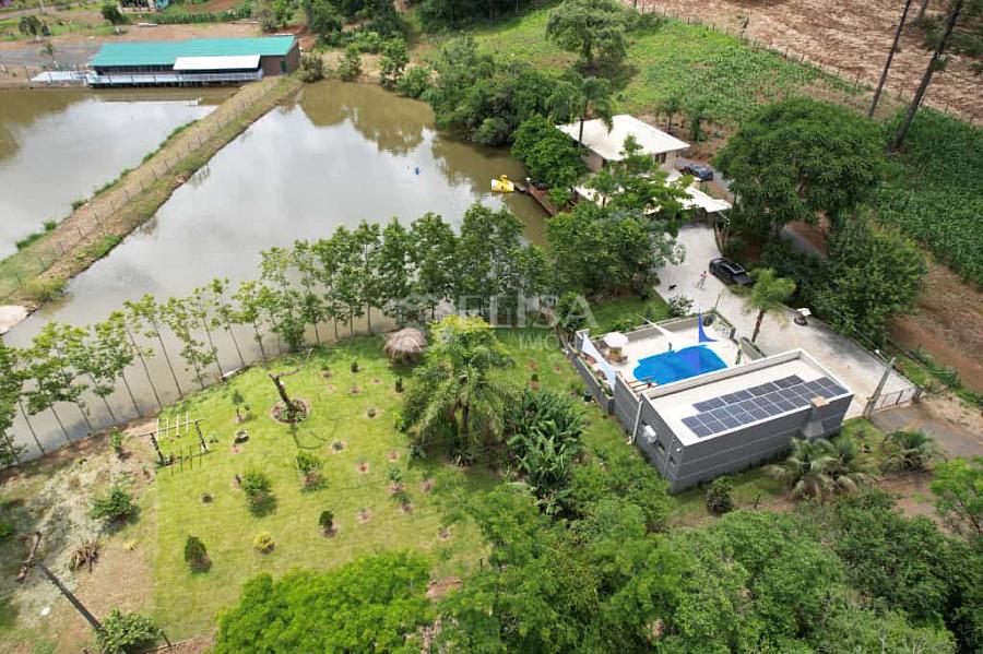 Chácara Luxuosa na Linha XV de Novembro! — foto 11