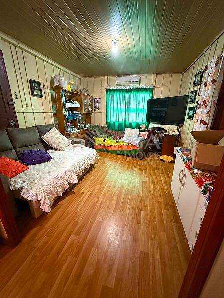 Casa com 2 pavimentos no Santos Dumont! — foto 10