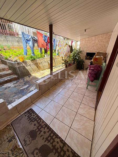 Casa com 2 pavimentos no Santos Dumont! — foto 6