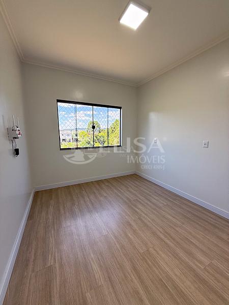 Casa em Pilotis no Bairro Sesi! — foto 14