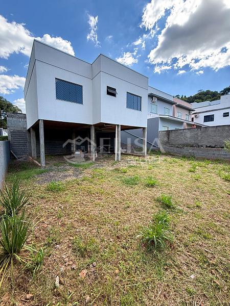 Casa em Pilotis no Bairro Sesi! — foto 20